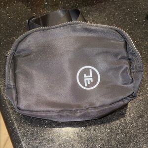 JETSET PILATES Black Belt Bag